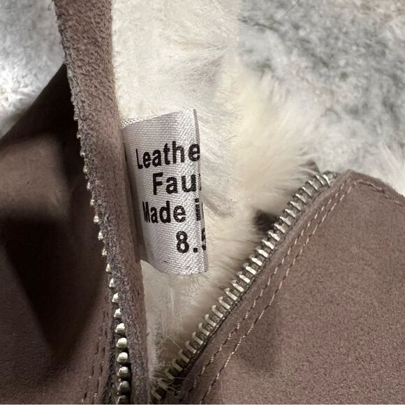 J/SLIDES GRAY/ Taupe Suede Faux Fur Hidden Wedge sneaker Booties Sz 8.5 - Picture 6 of 8